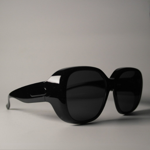 Rátét - 563-Fényes fekete