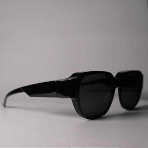 Rátét - 581-Fényes fekete