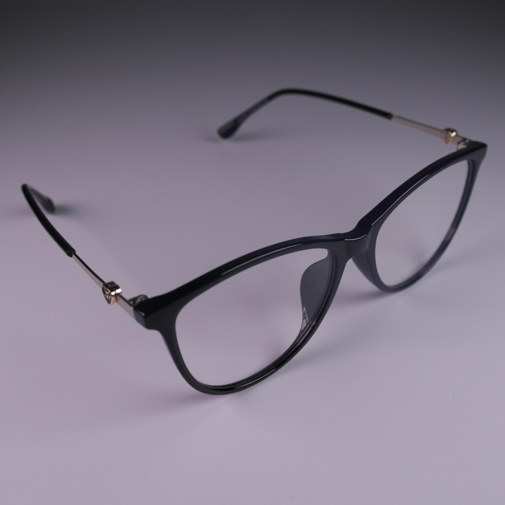 Vivica & Co - 210319 C2