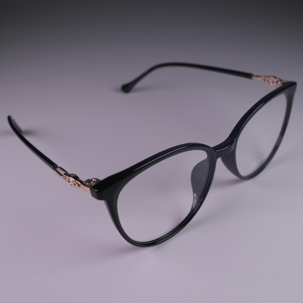 Vivica & Co - 210419 C1